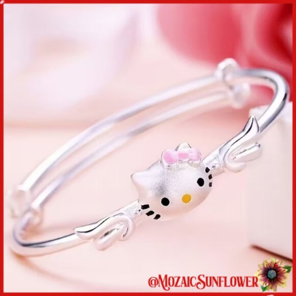 Hello Kitty Silver Semi Adjustable Bracelet NWT - Picture 1 of 5